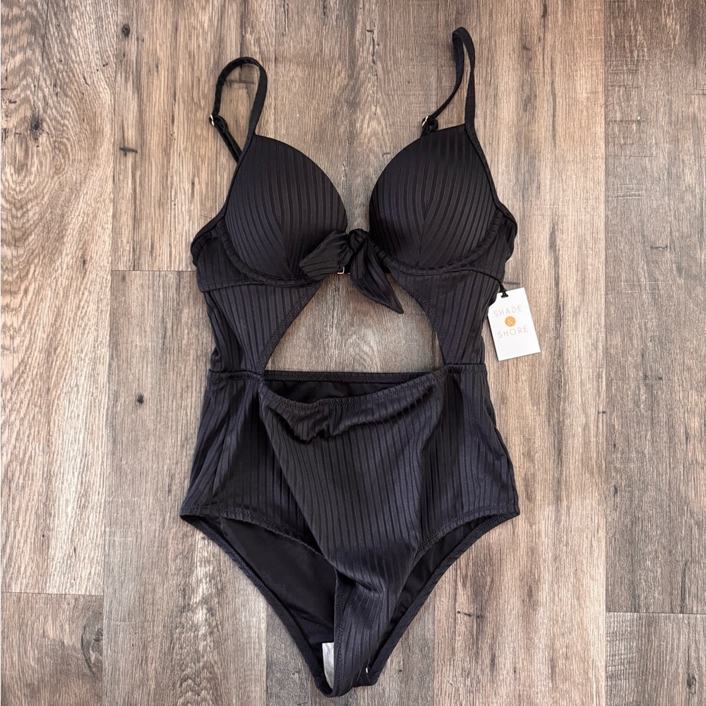 Shade & Shore Black Cutout Bodysuit